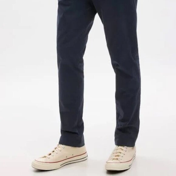 GAP Men’s Essential Khaki Slim Navy Blue Size 31x32 - Picture 3 of 8